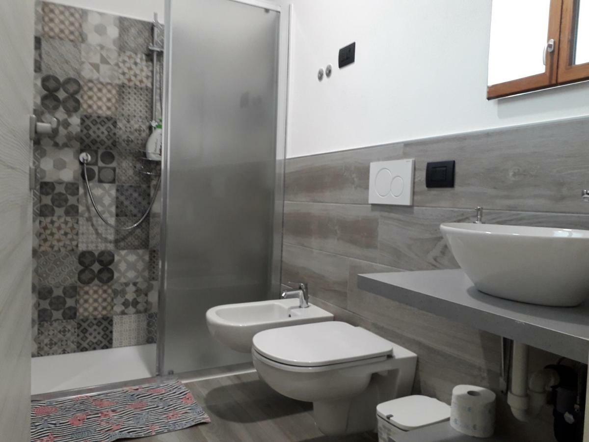 Casa Liberty Hotel Mandello del Lario Eksteriør billede