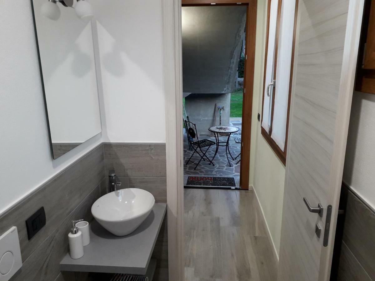 Casa Liberty Hotel Mandello del Lario Eksteriør billede